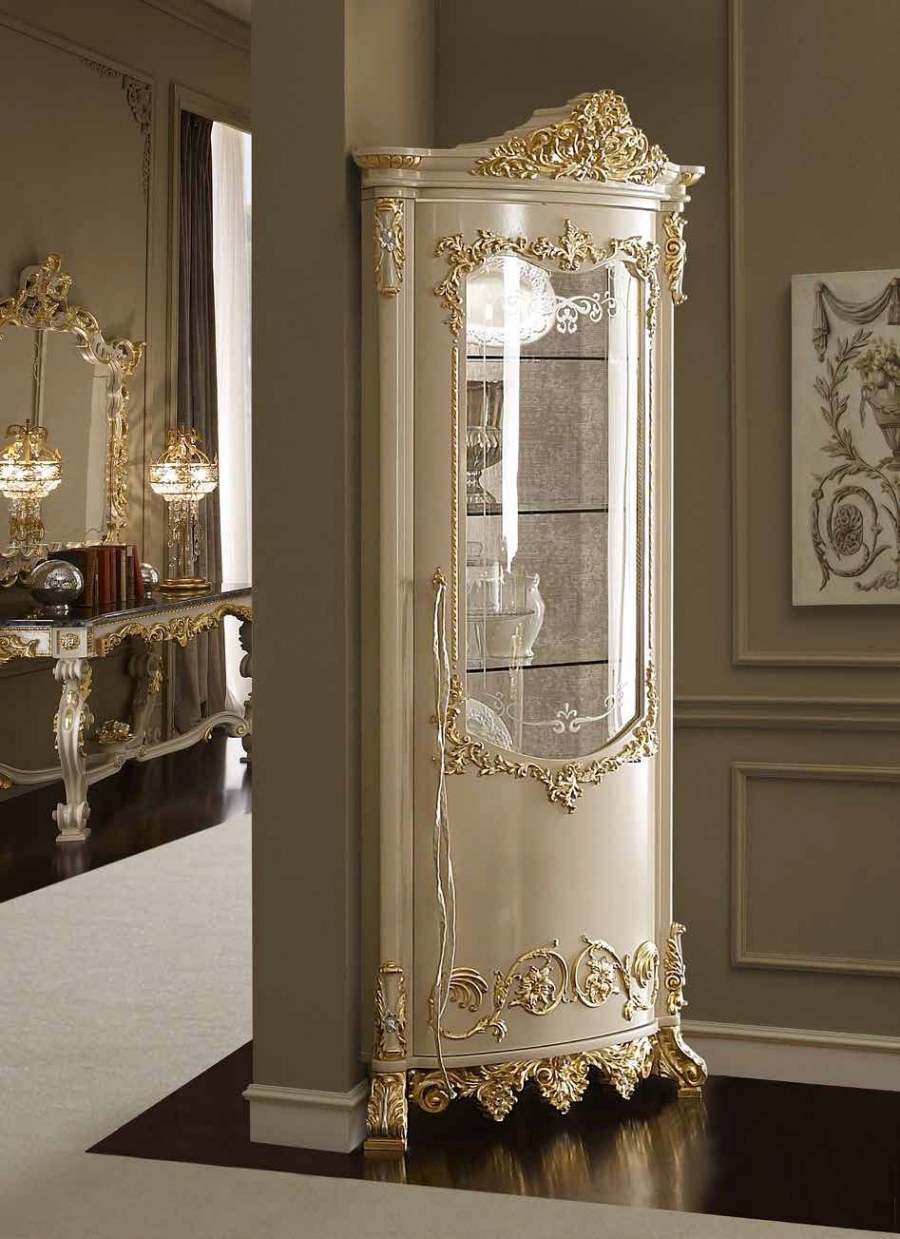 Угловая витрина Ностальжи Италия