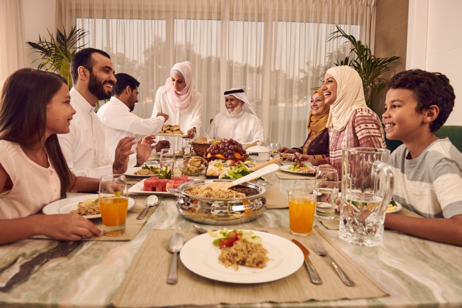 Большая мусульманская семья