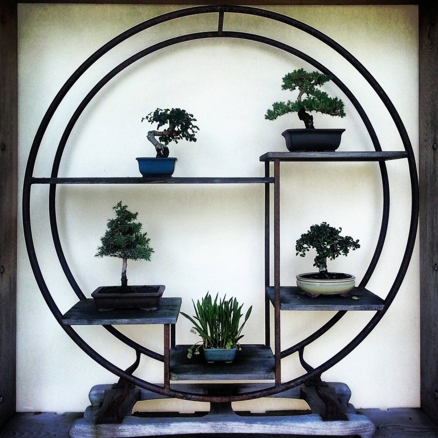 Стеллаж в японском стиле