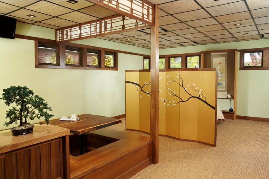 Плоские полки на стену