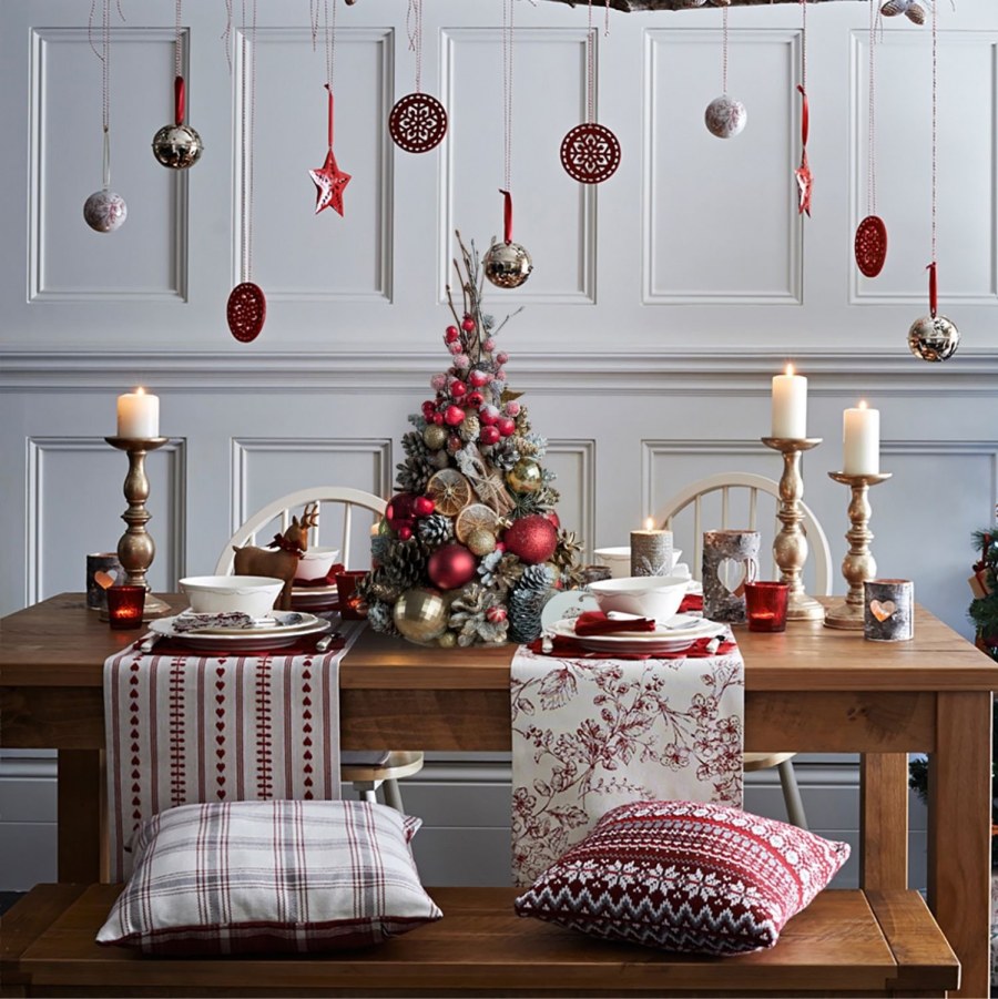 Новогодний декор интерьера