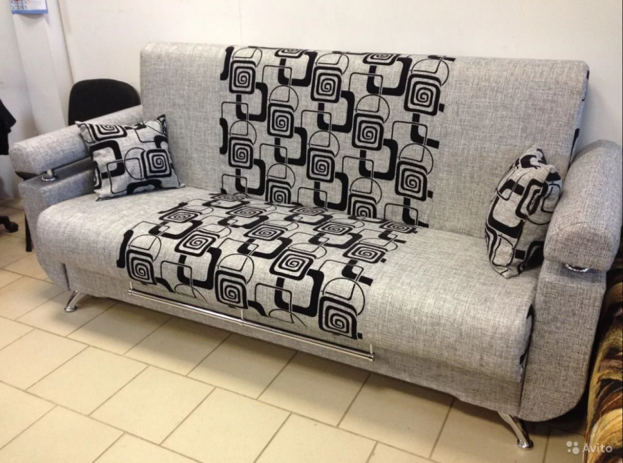 Диван в интерьере