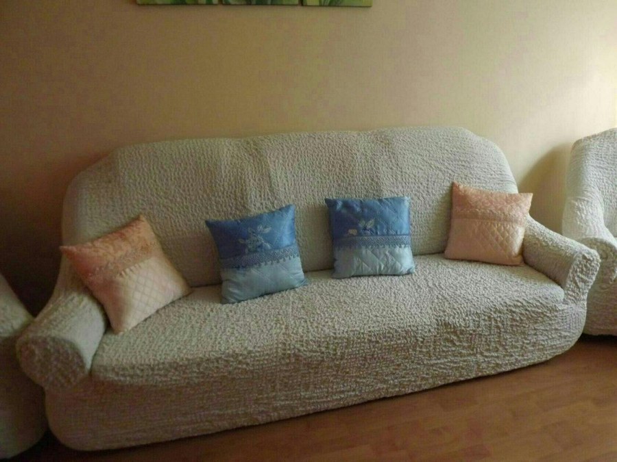 Диван в интерьере