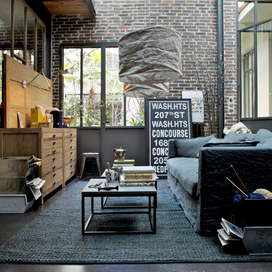 Помещение в стиле «хайтек»