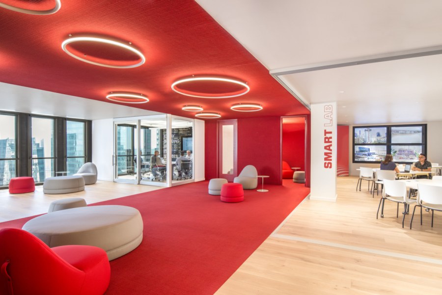 Ник Бамптон дизайнер