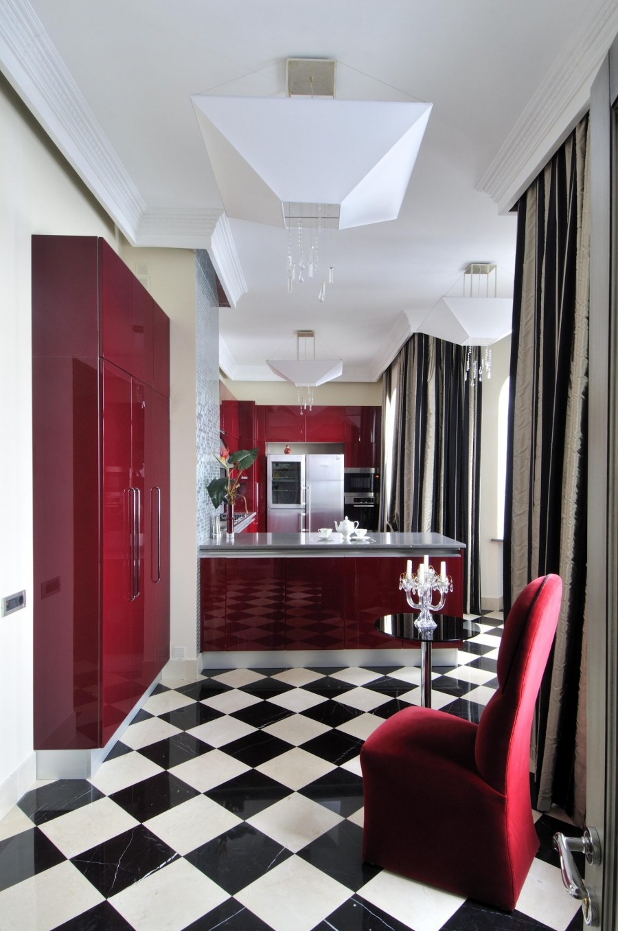 Шахматный пол в интерьере