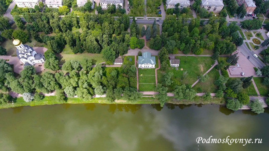 Мега белая дача парк