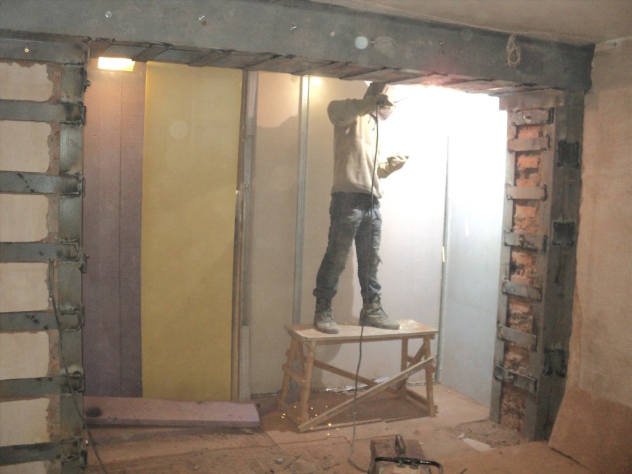 Демонтаж проемов