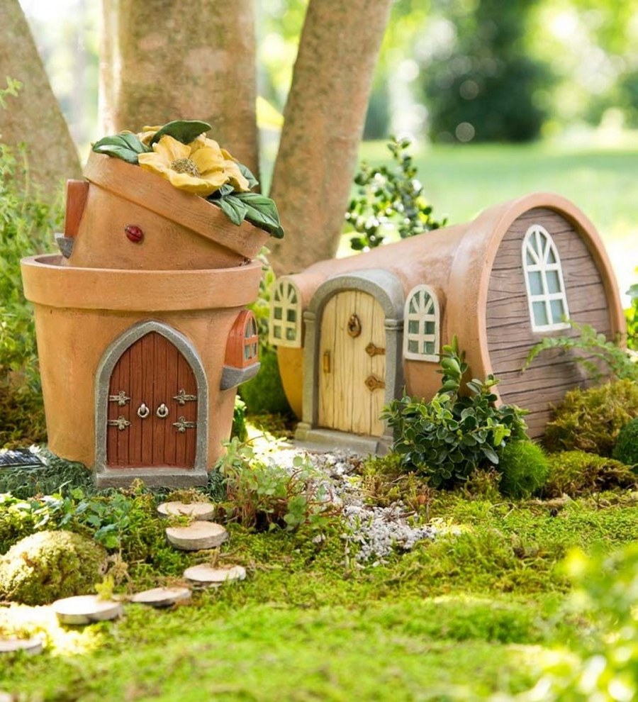 Декоративный домик для сада