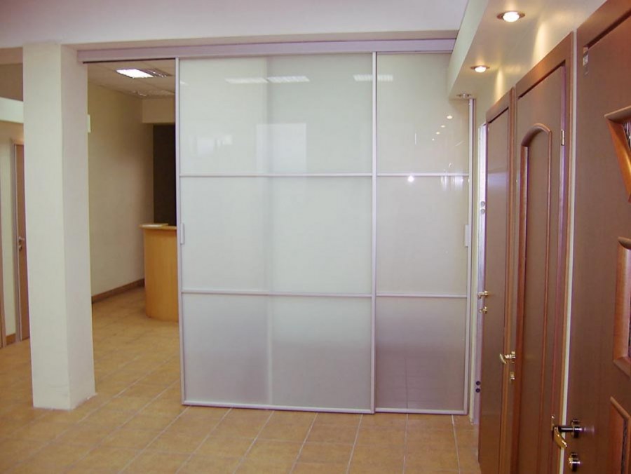 Сдвижная перегородка межкомнатная профиль алюм. Кп40