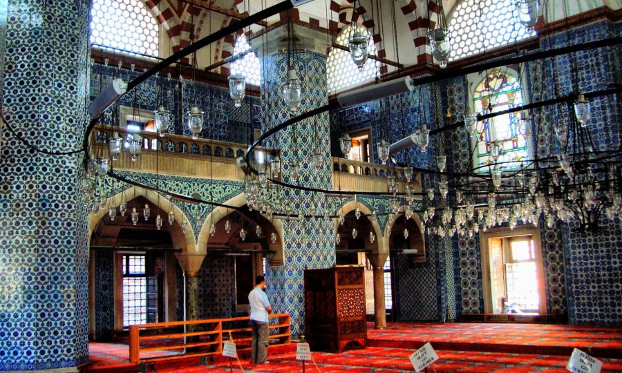 Дворец Рустема Паши в Стамбуле