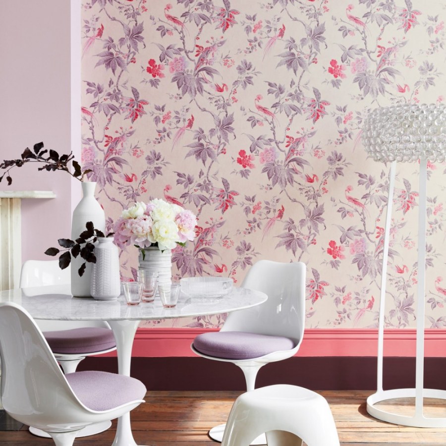 Фиолетовые пионы