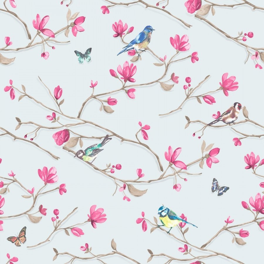 Розовые цветы на белом фоне