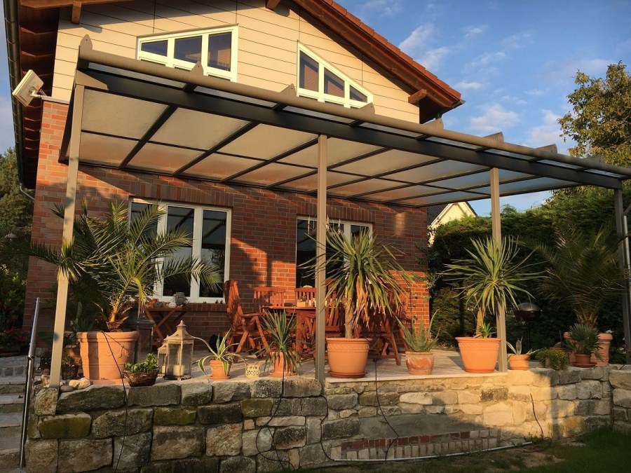 Красивые навесы пристроенные к дому