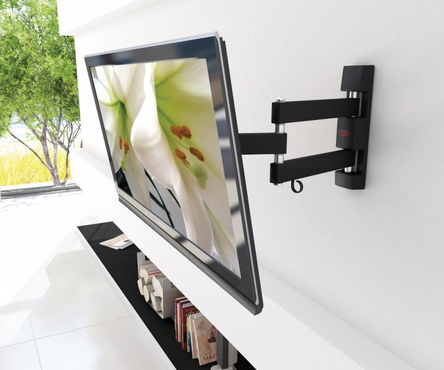 Телевизор на стене