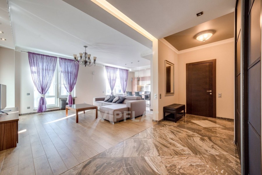 Резиденция на Волжском