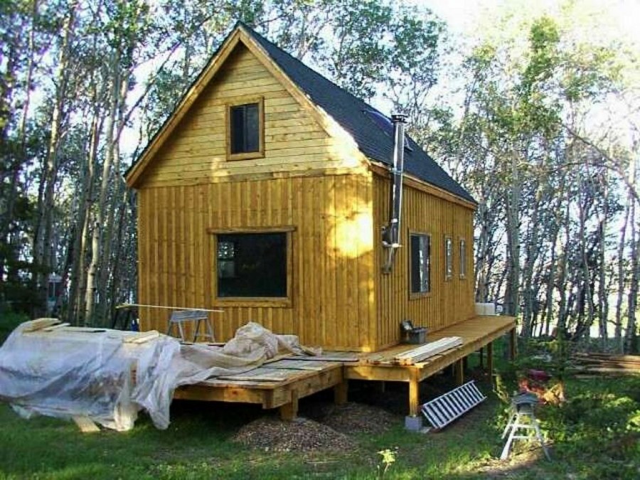 Маленький домик для дачи