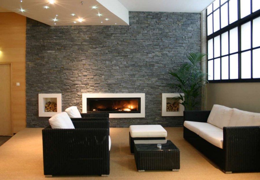 Черный декоративный камень в интерьере
