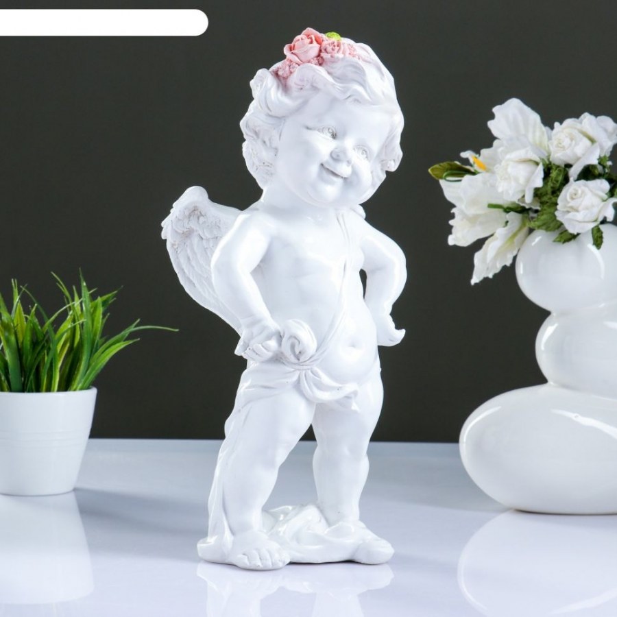 Фигурки ангелов веселых