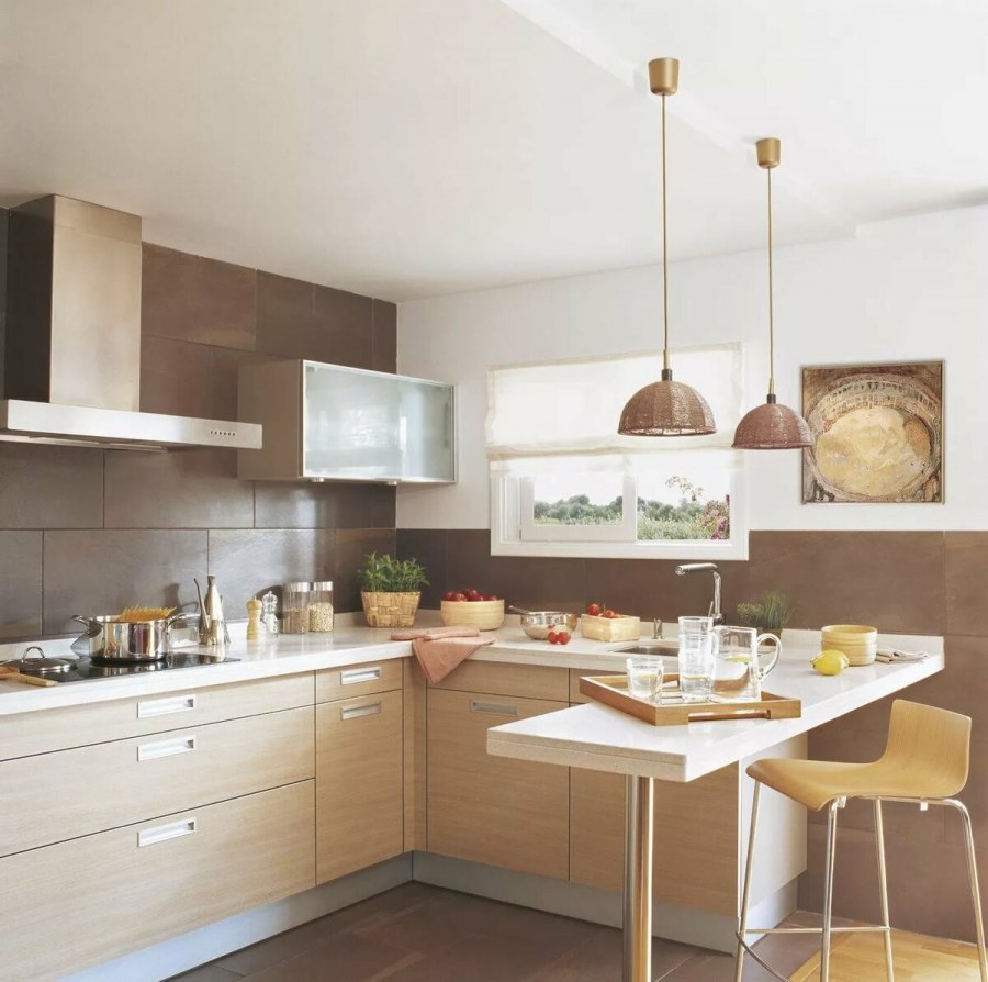 Бежевые кухни