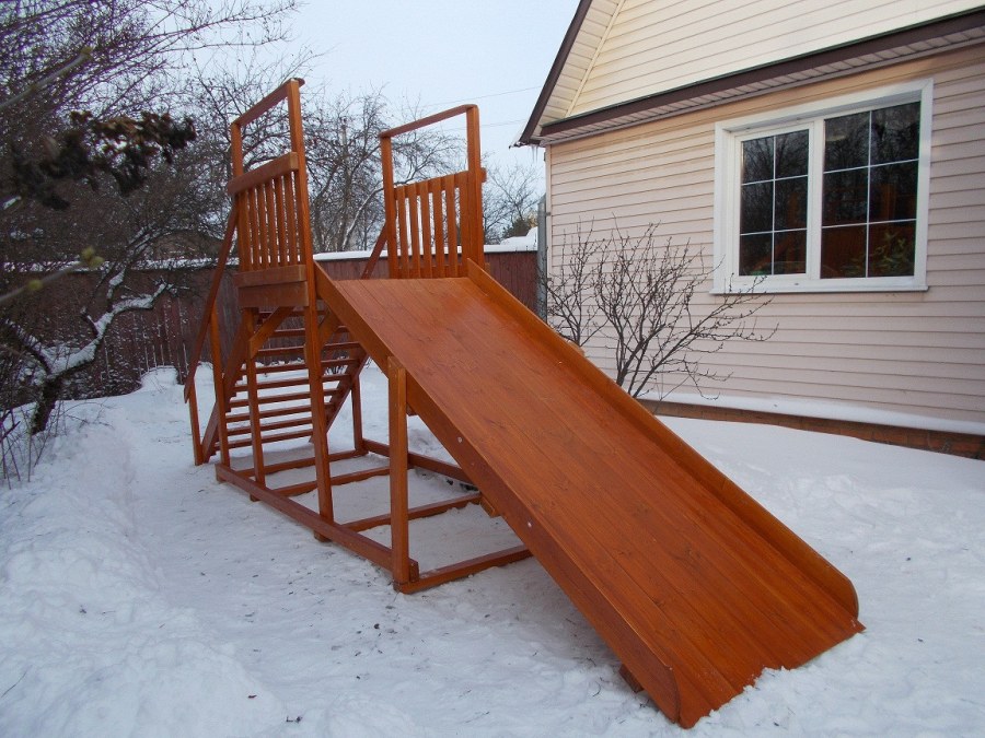 Зимняя деревянная горка Igragrad - 4 м