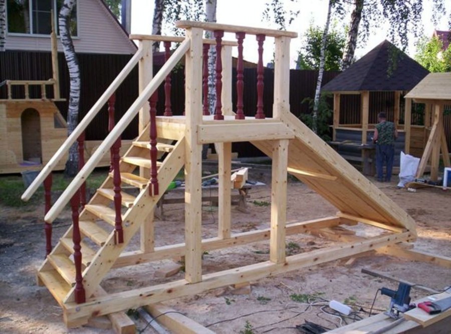Детская горка из бруса своими руками