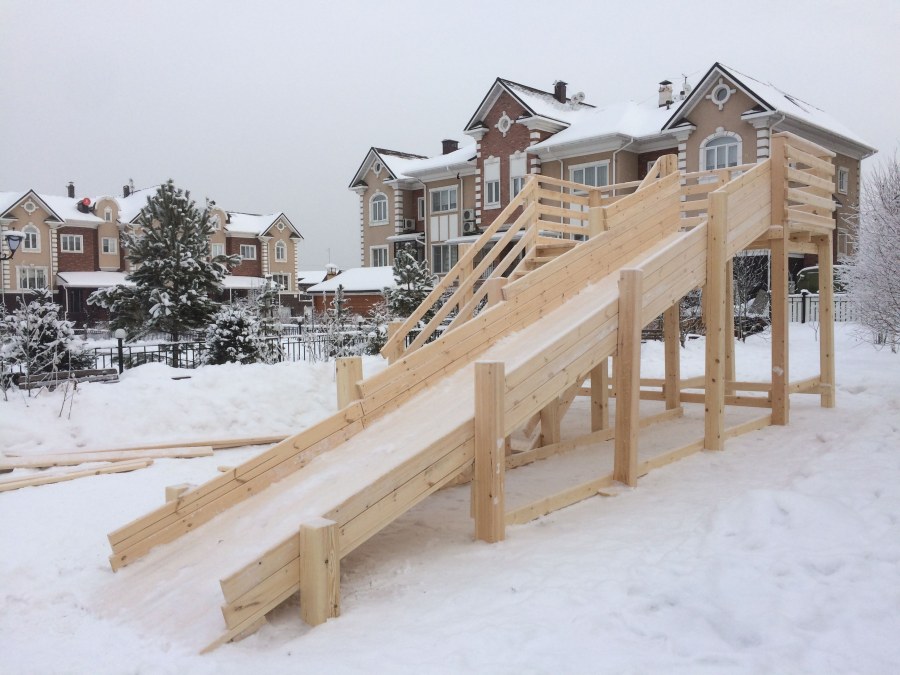 Стройка горки