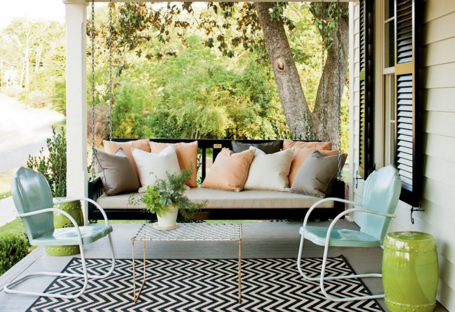 Качели на террасе