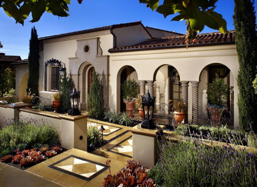 Вилла в Италии патио