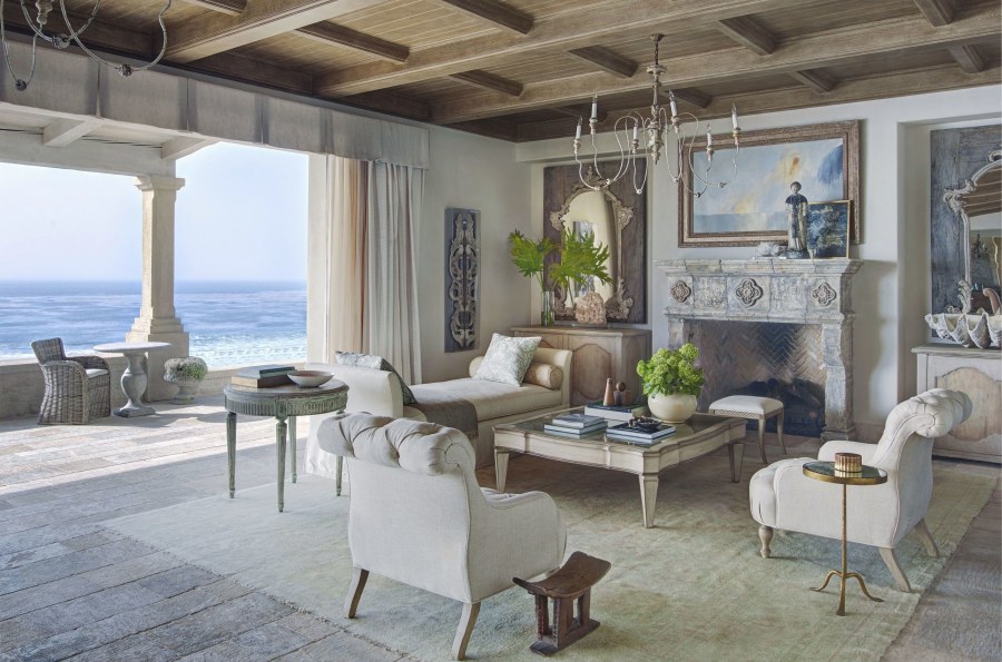 Интерьер виллы в средиземноморском стиле