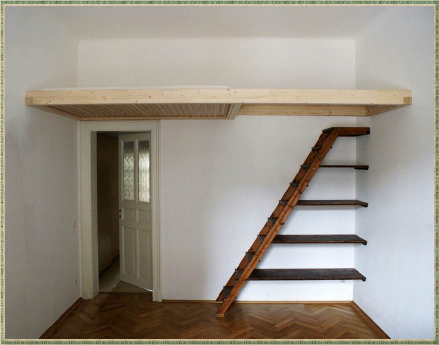 Лестница на Антресоль