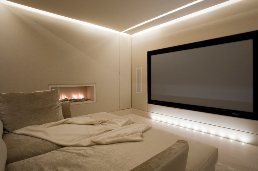 Подсветка по периметру комнаты