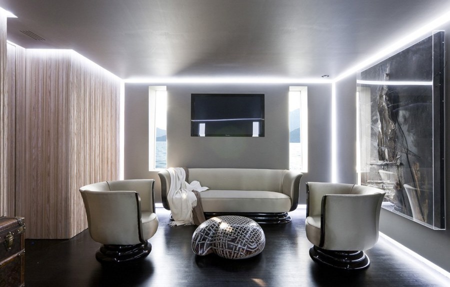 Парящий потолок с подсветкой