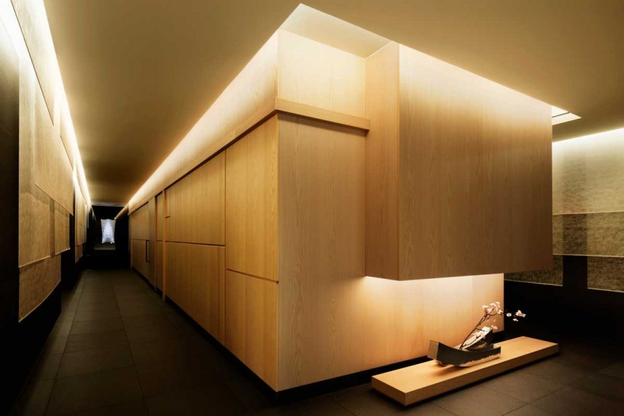 Закарнизная подсветка