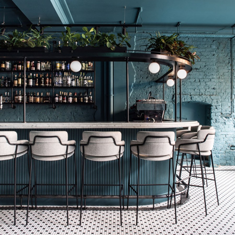 Интерьер бара