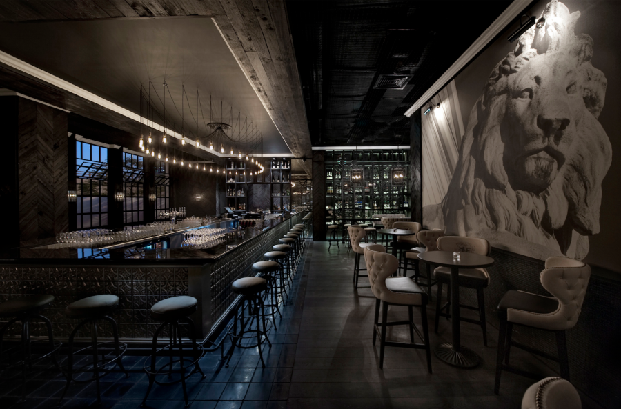 Крутой интерьер бар