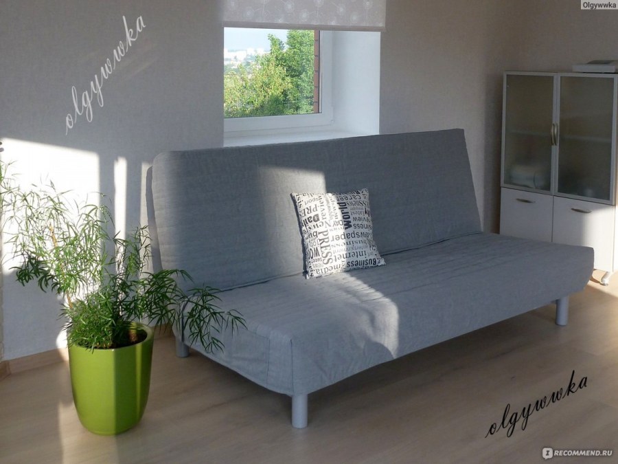 Диван БЕДИНГЕ В интерьере гостиной