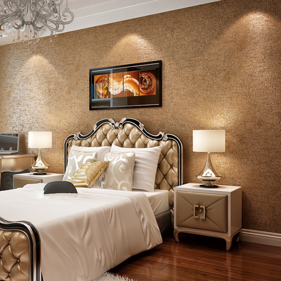 Спальня в золотистых тонах