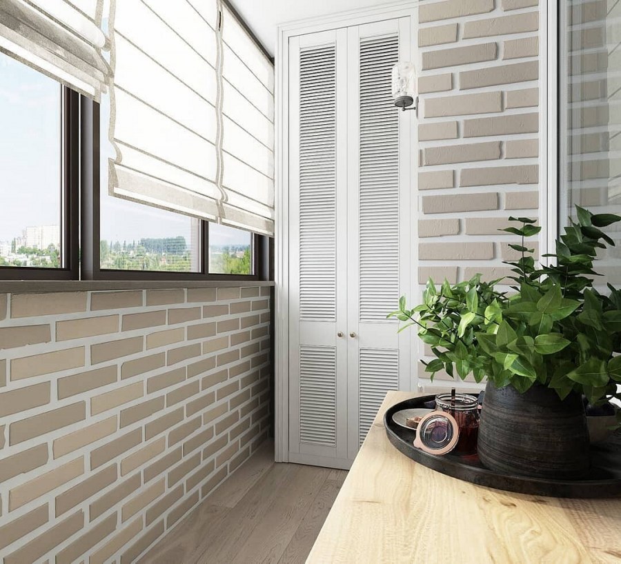 Отделка балкона под кирпич