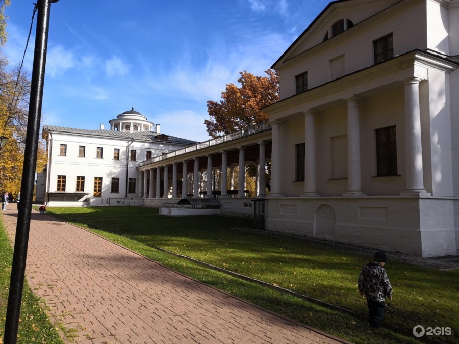 Заброшенная усадьба Остафьево