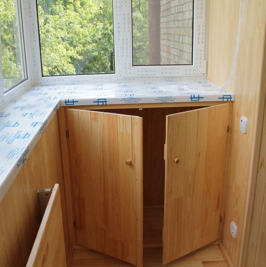 Реконструкция старого балкона