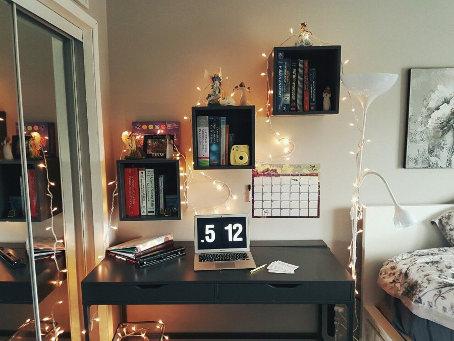 Маленькая уютная комната