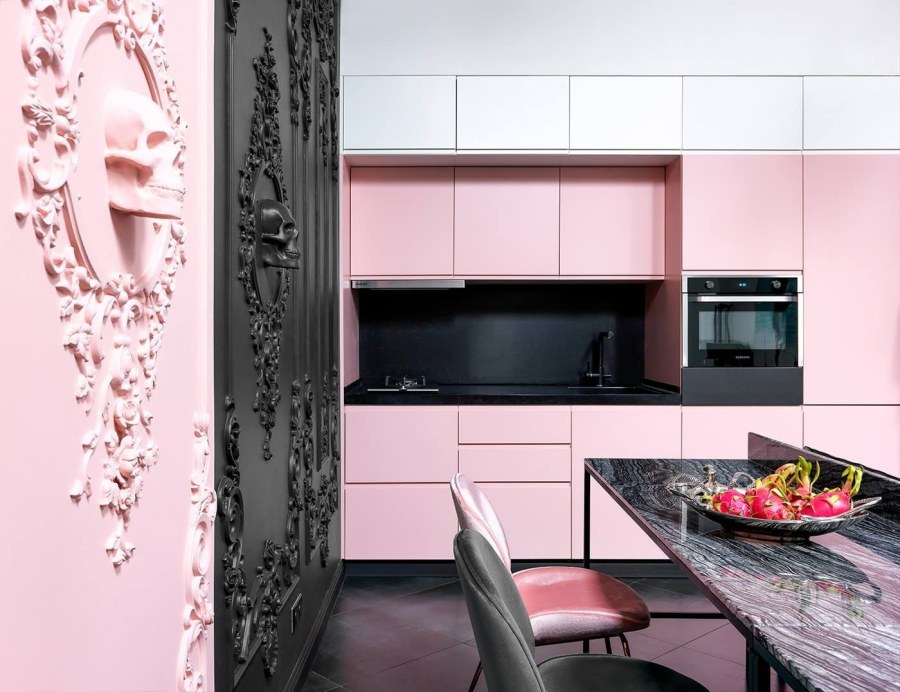 Черно розовая кухня