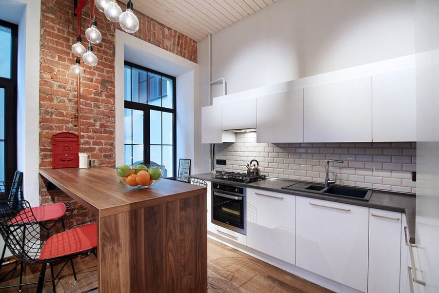 Кухня лофт кирпич дерево