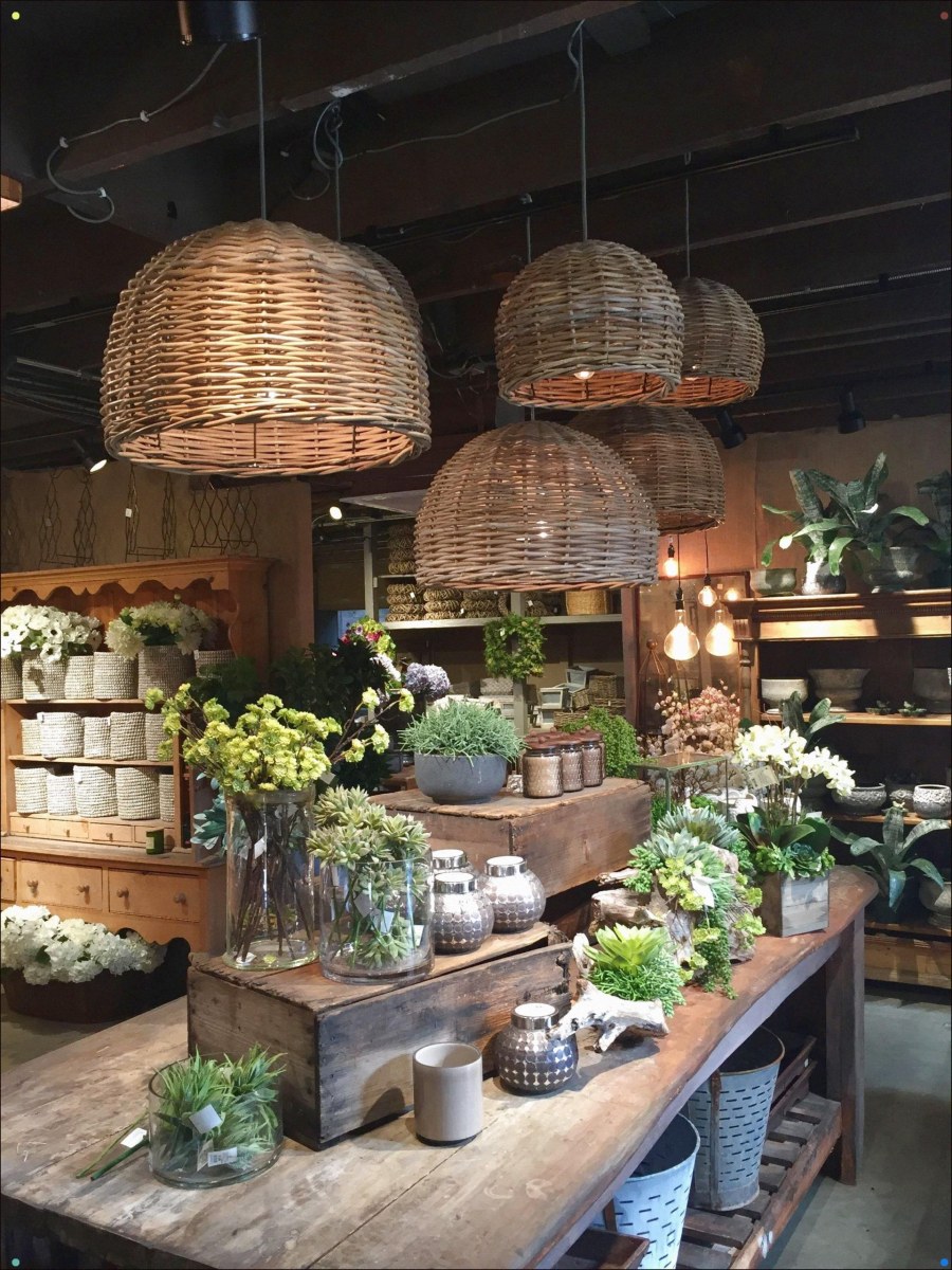 Витрина в деревенском стиле