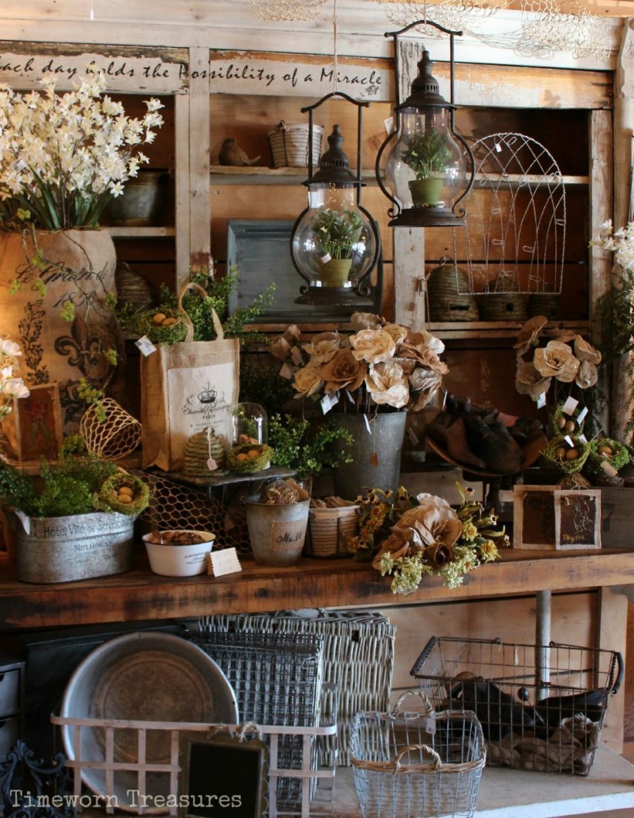 Витрина в деревенском стиле