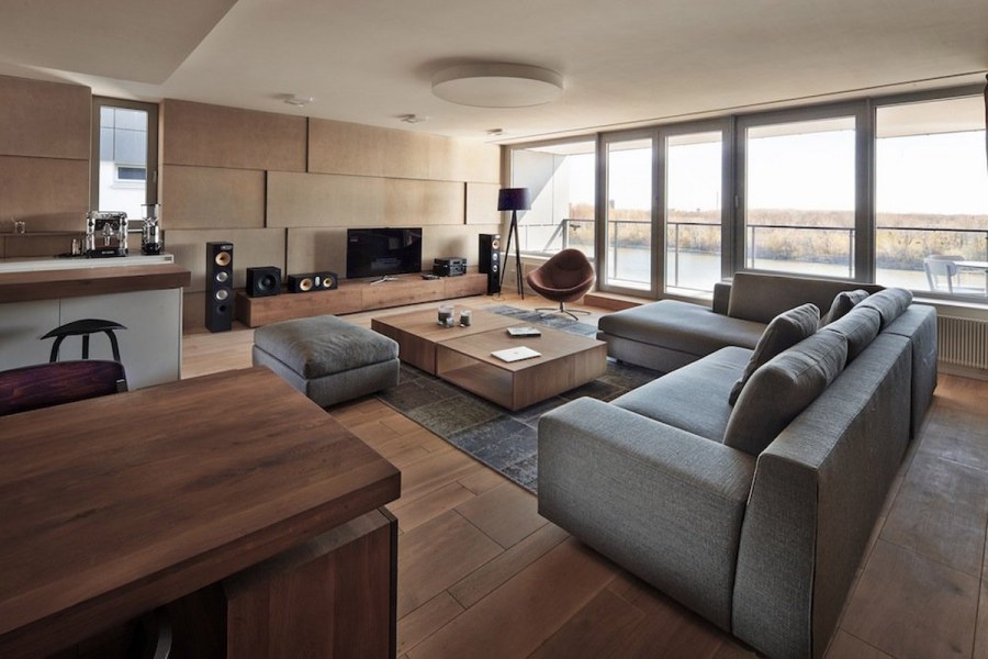 Современные кухни-гостиные с панорамными окнами