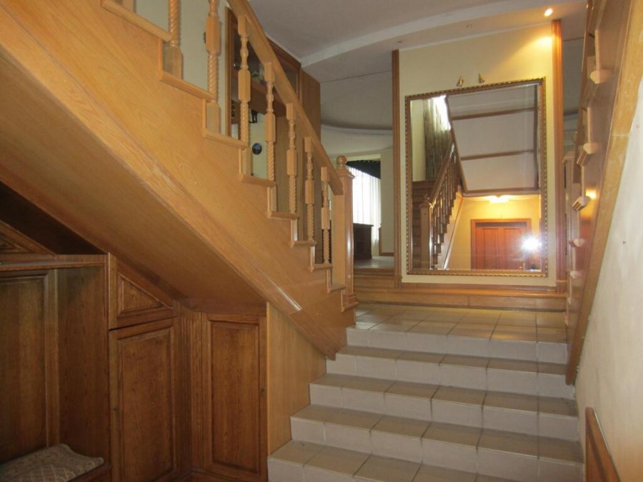 Лестница на второй этаж под ключ Киров