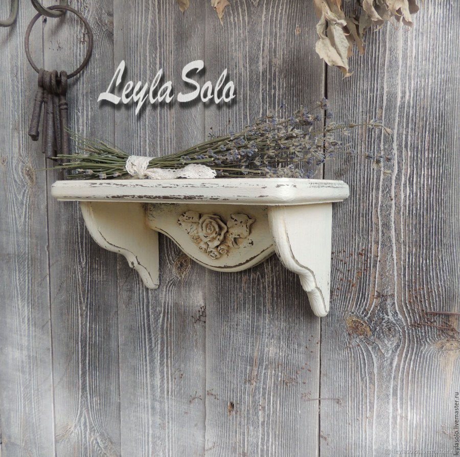 Полка деревянная настенная