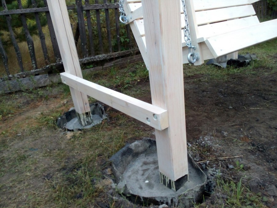 Покрытие детское площадки на даче